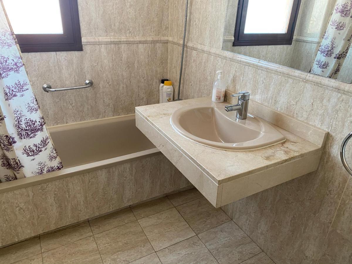 Apartment Madrid Barajas Dış mekan fotoğraf