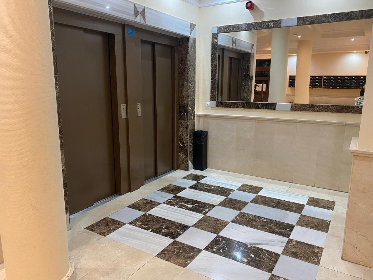 Apartment Madrid Barajas Dış mekan fotoğraf